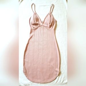 Dusty Pink V-Neck Dress